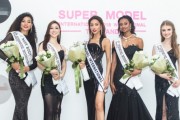 Cô gái Việt đăng quang Siêu mẫu Quốc tế 2018