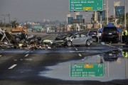 Nam California: Ít nhất 4 người thiệt mạng trong vụ đua xe trên xa lộ 60